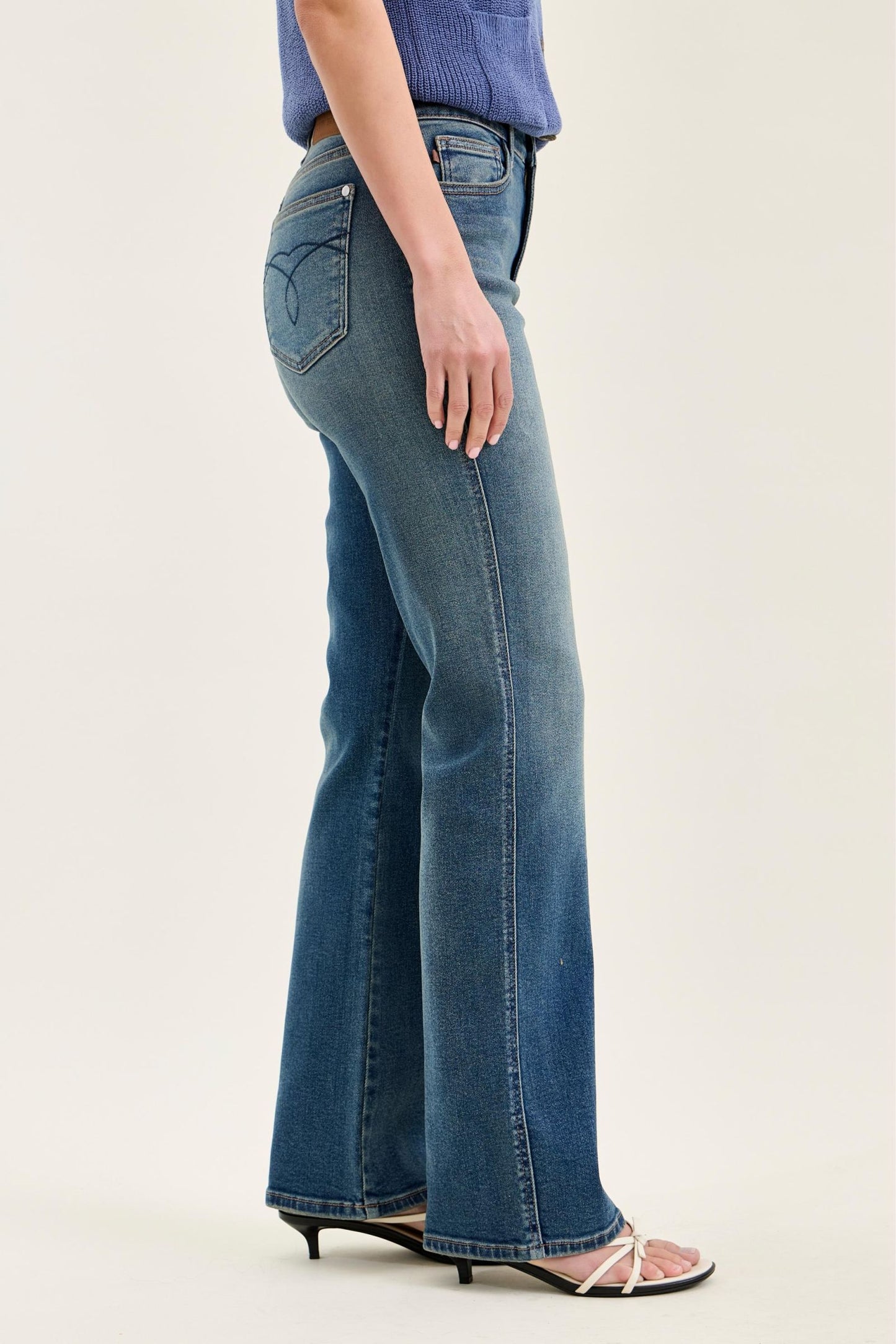 Judy Blue Midrise Alex Bootcut Jean