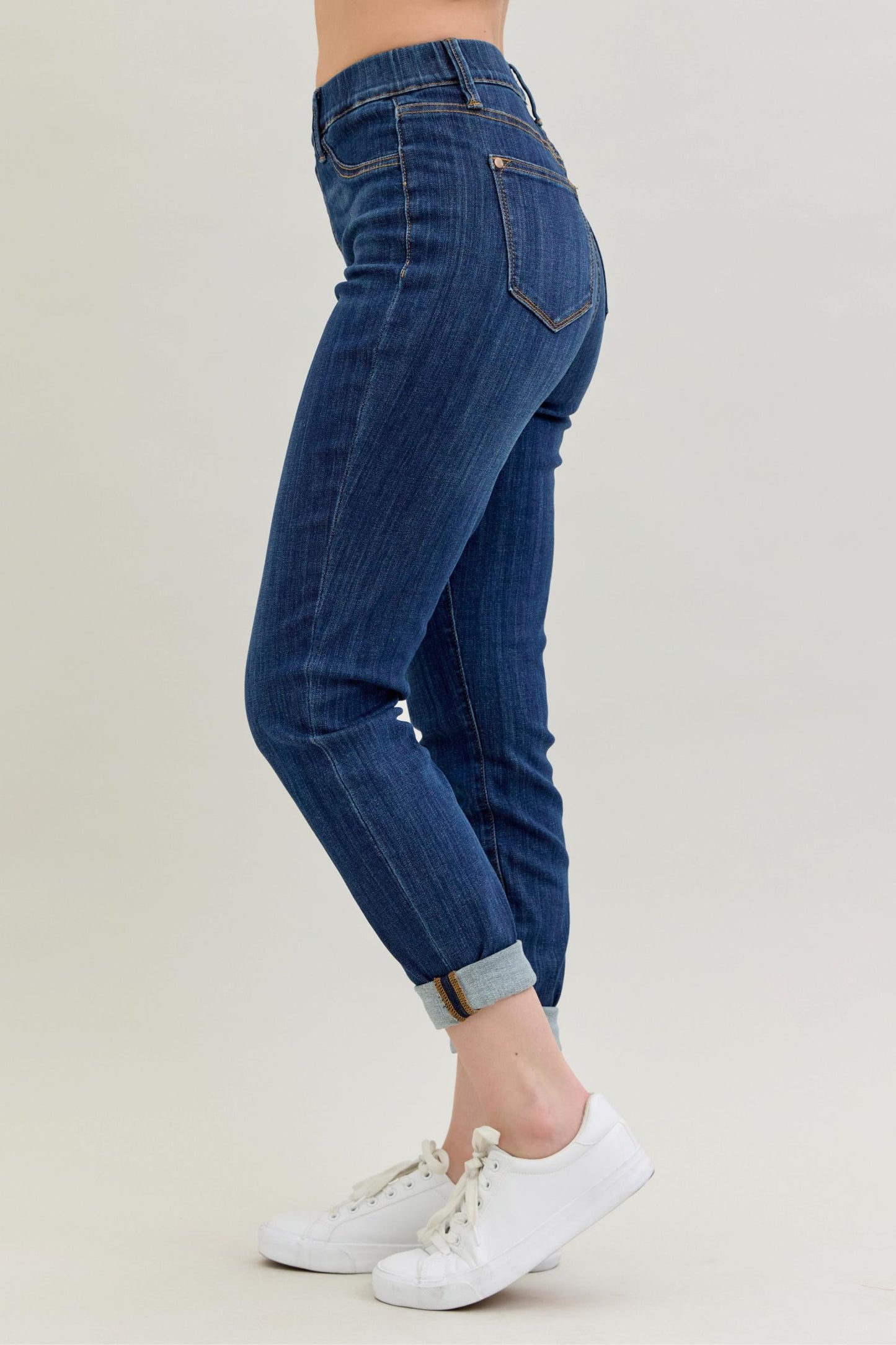 HW Pull On Double Cuff Slim Judy Blue Capri